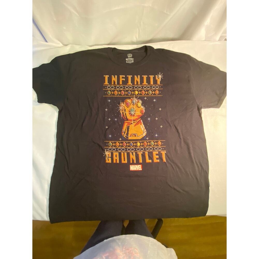 Funko Pop! Tees, Marvel, 2XL, Infinity Gauntlet Holiday theme T-Shirt, Black